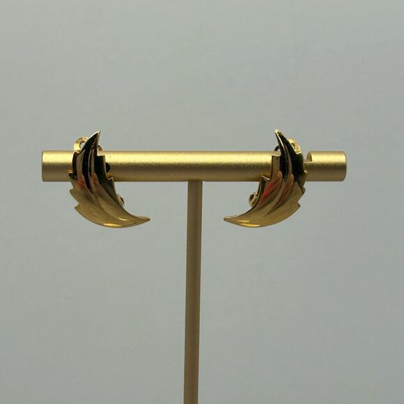 Givenchy Gold Plated Leaf Stud Minimalist Earrings Jewelry Latch Clip Backs - Picture 1 of 12